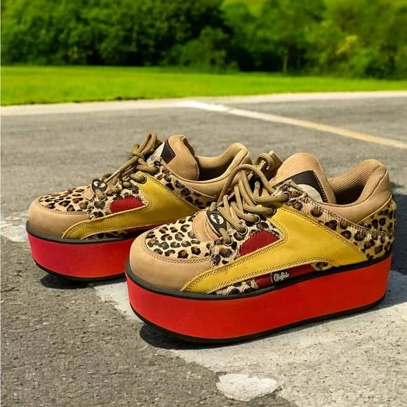Excellent condition Buffalo London platform sneakers tower 9 red leopard 40 - Picture 2 of 11
